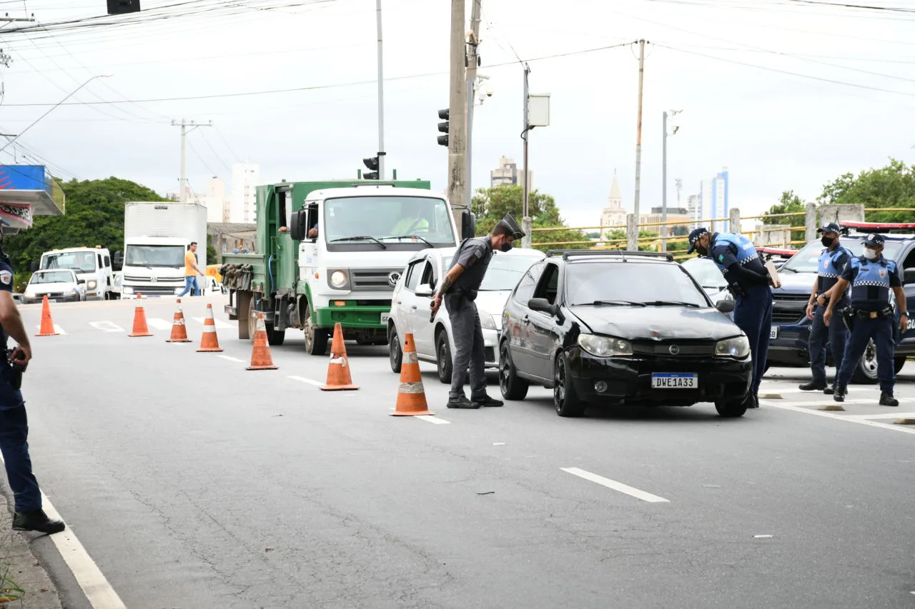 Operação Carnaval em Jundiaí flagra motoristas embriagados e registra 94 infrações