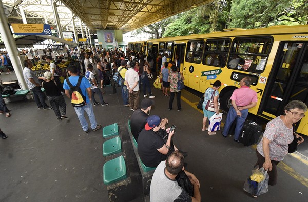 Jundiaí intensifica reparos em terminais após registrar 946 atos de vandalismo em 2025
