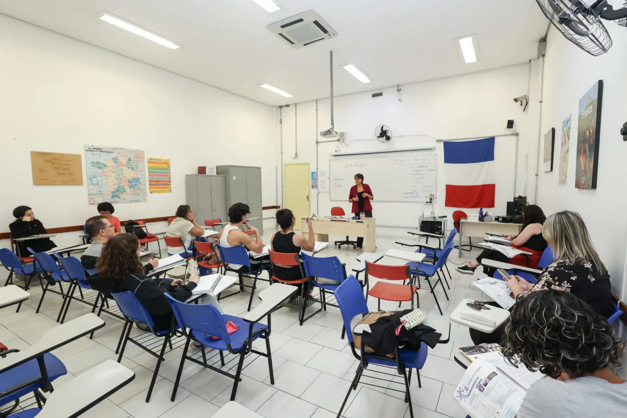 Inscrições abertas: Jundiaí oferece 690 vagas gratuitas para Inglês, Espanhol, Francês e Italiano