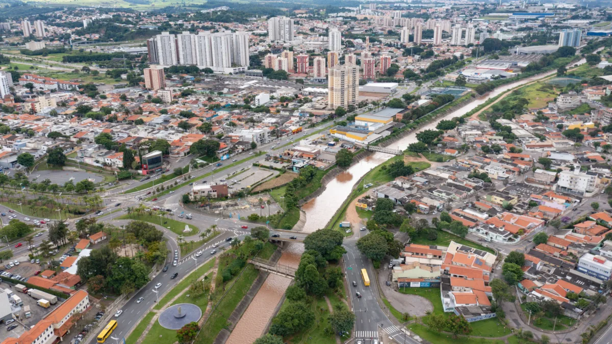 Decisão do MP suspende novos imóveis e Proempi alerta para risco a 10 mil empregos