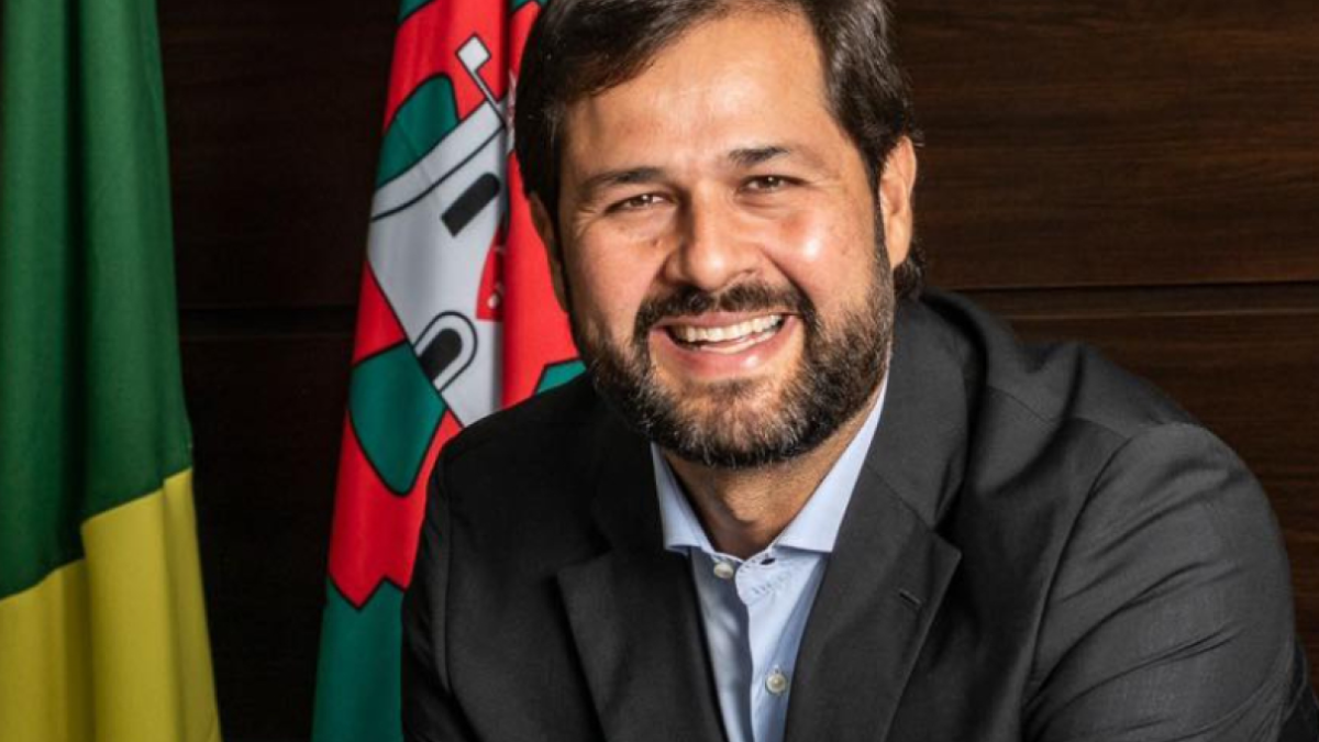 Gestão de Luiz Fernando conclui oito anos com contas aprovadas pelo TCE