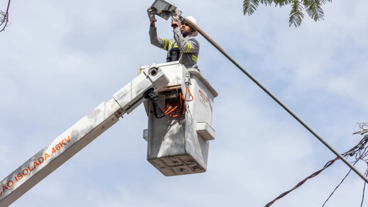 Prefeitura de Jundiaí instala 137 luminárias LED no Parque São Luiz e Jundiaí Mirim
